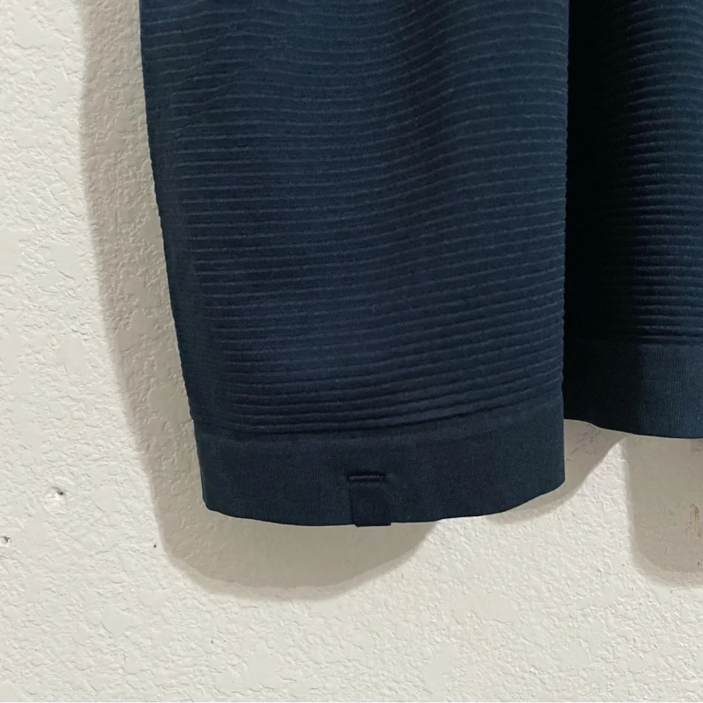 Lululemon Swiftly Speed Racerback Sheer Stripe in True‎ Navy